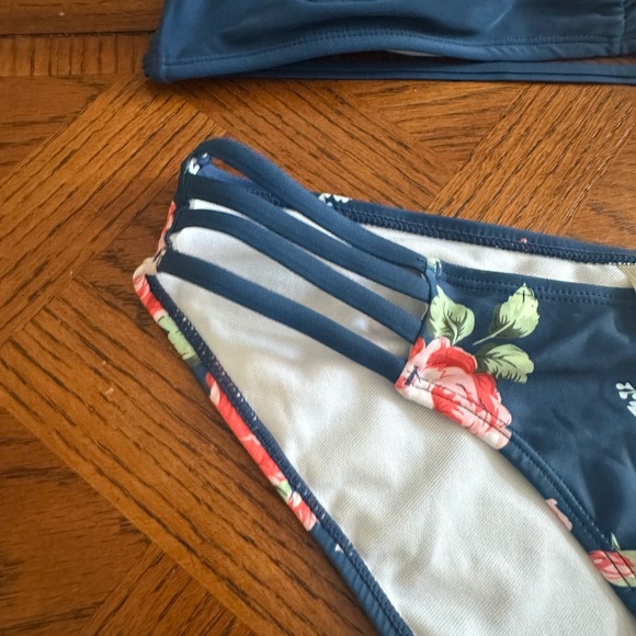 SHEKINI Strappy Halter Bikini Set Floral Printed Two Piece Swimsuits Ruched - Picture 4 of 7